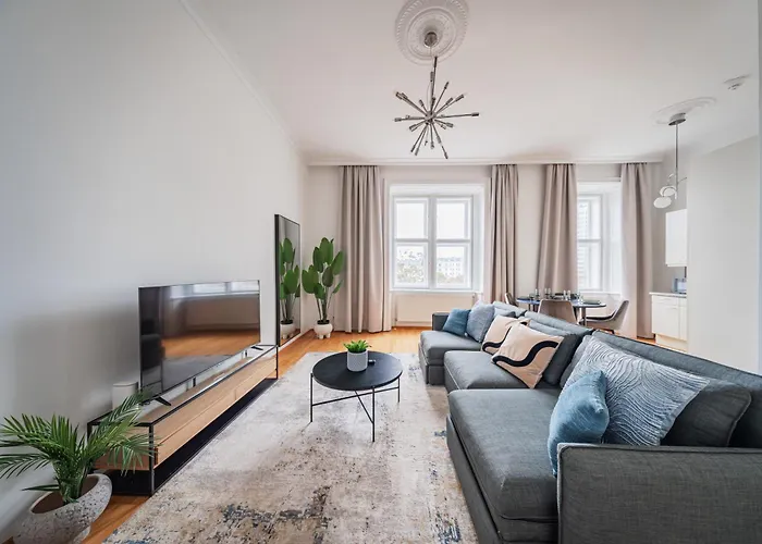 Franz By Home1 Appartement *
