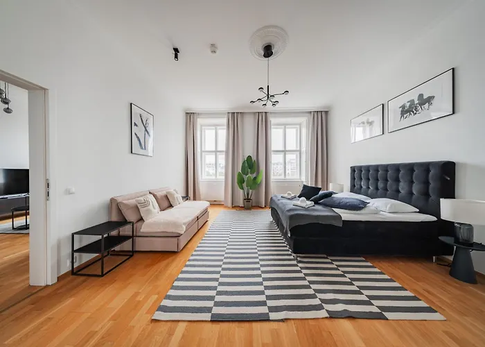 Franz By Home1 Appartement *