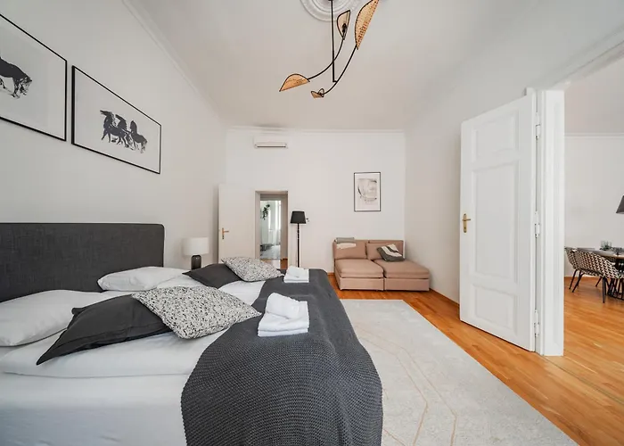 Franz By Home1 *