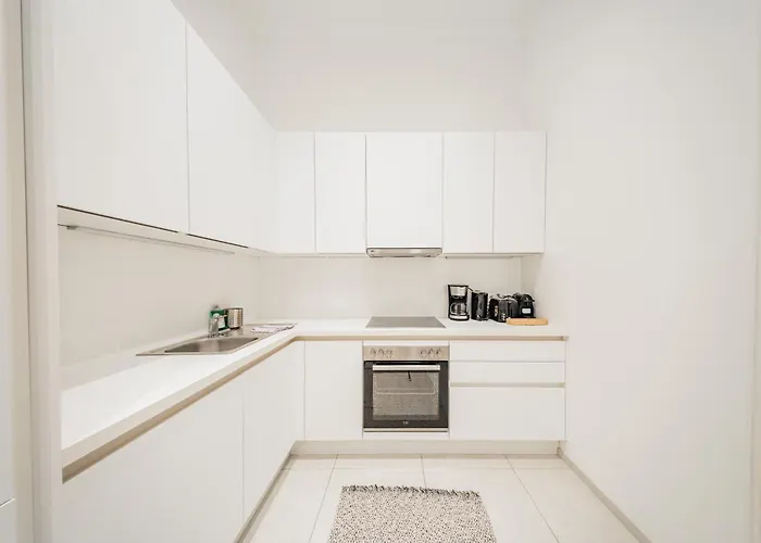 Franz By Home1 Appartement *