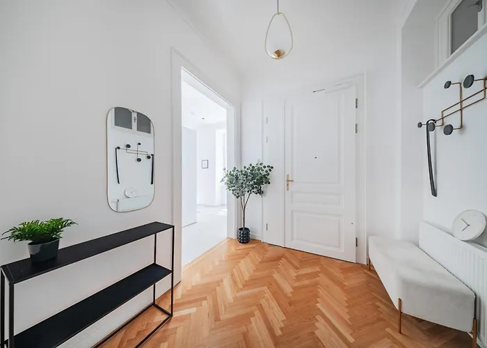 Franz By Home1 Appartement *