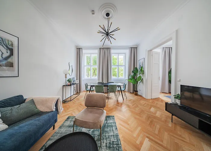 Franz By Home1 Appartement *